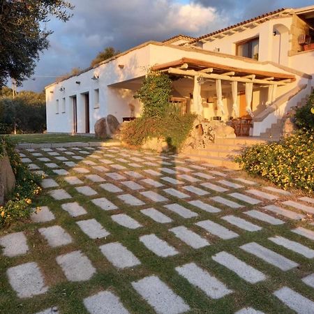 Li Petri Manni Bed and Breakfast Olbia Buitenkant foto
