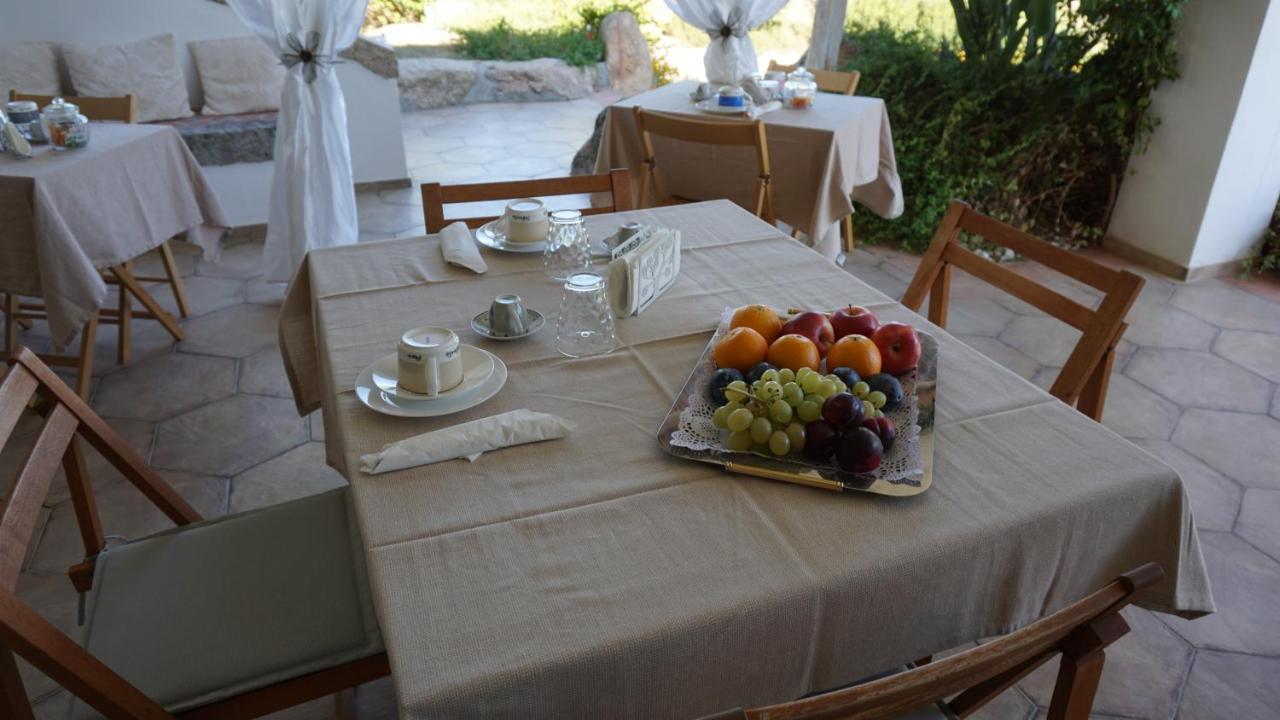 Li Petri Manni Bed and Breakfast Olbia Buitenkant foto